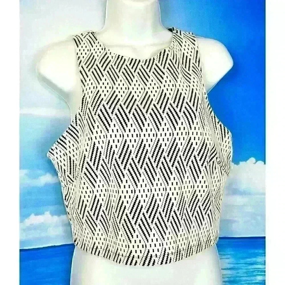 FOREVER 21 PLUS Womans WHITE & BLACK Crop Top Textured Shirt STRETCH size XL - Picture 2 of 4